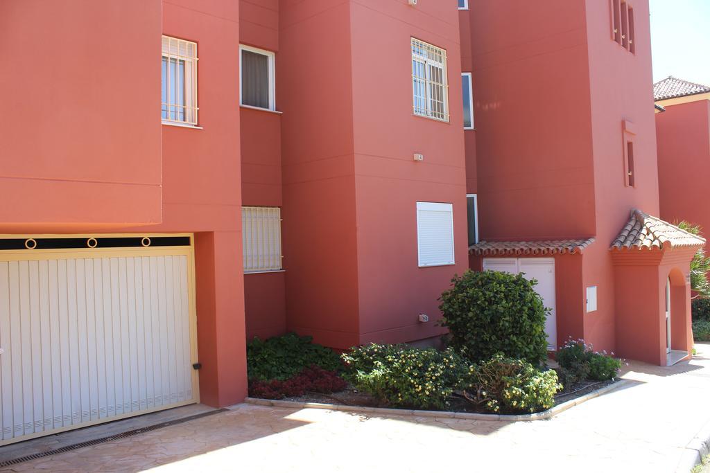 Apartamento Las Camelias Apartment Benalmádena Exterior photo